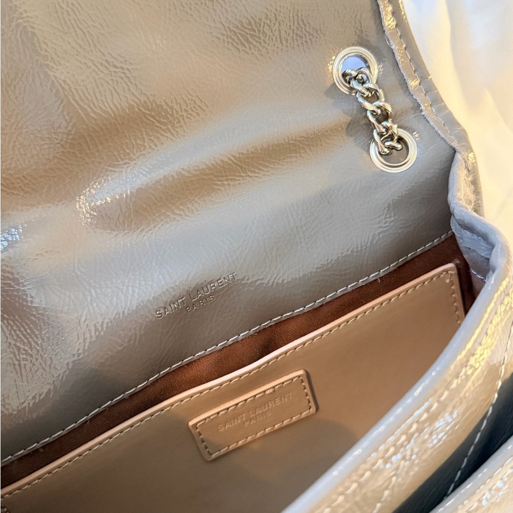 Designer Inspired Crossbody Bag - Picture 3 of 3